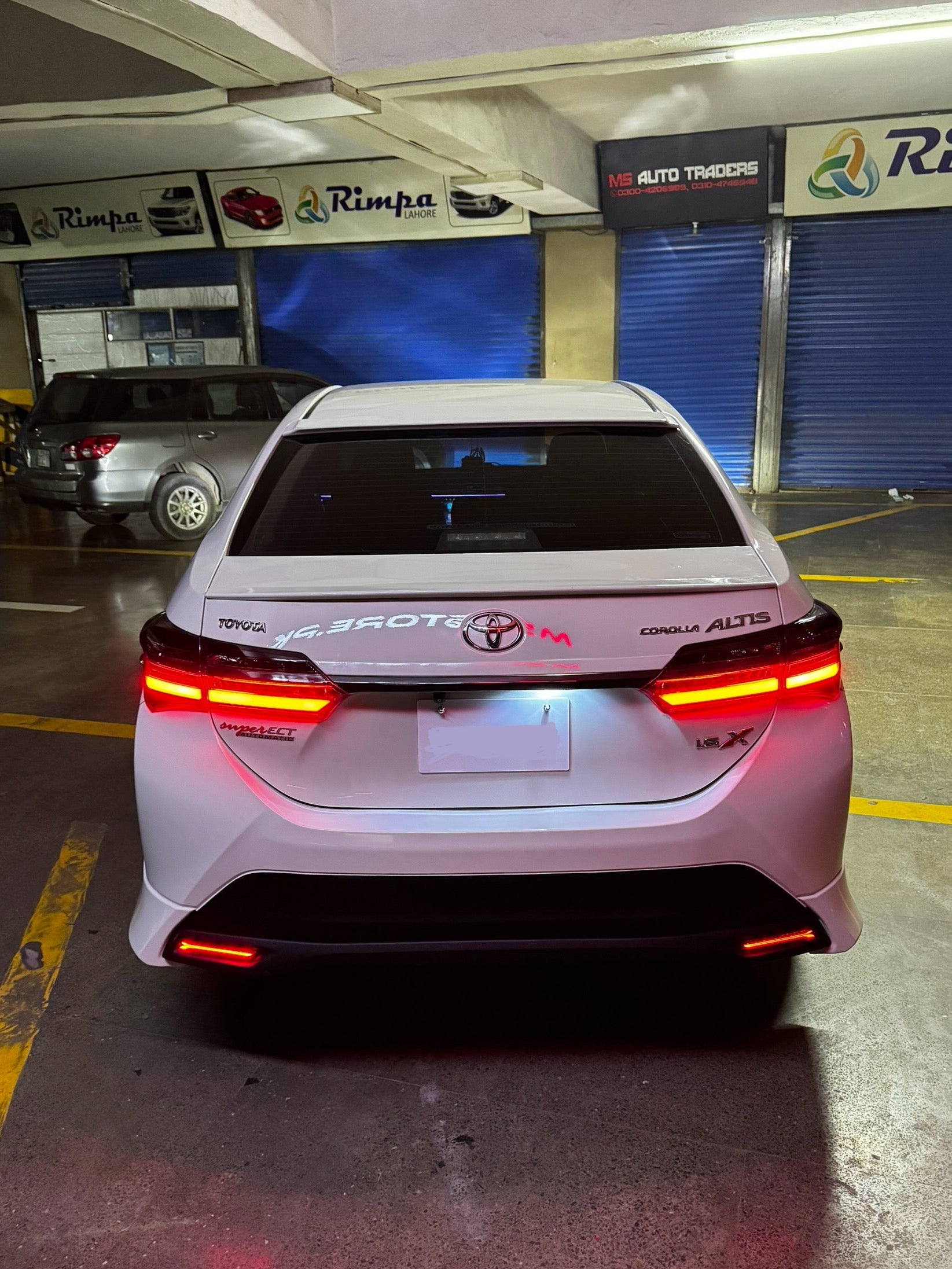 Toyota Corolla 2015 premium quality back bumper light