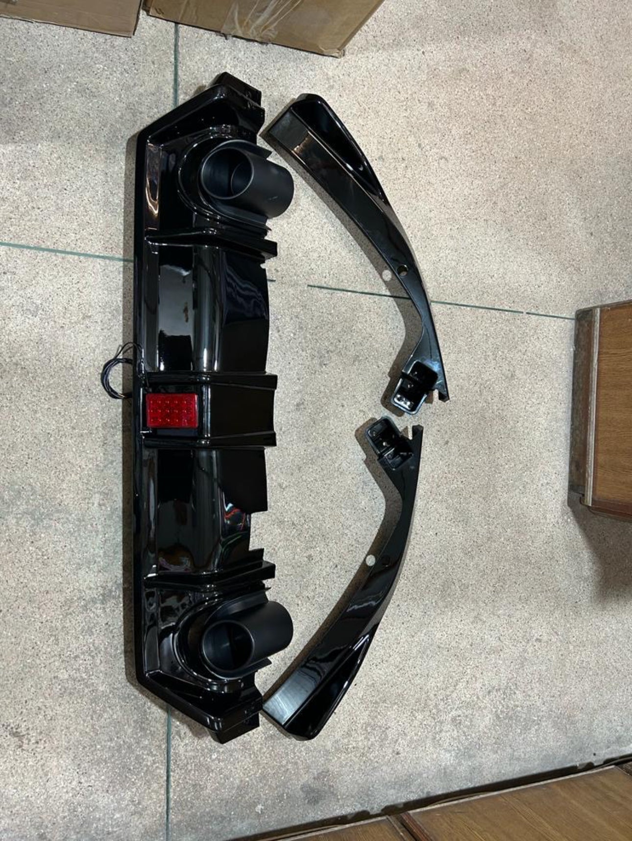 3-Piece Glossy Black/Carbon Fiber Rear Diffuser for Honda Civic X (2016–2021)